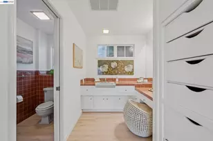 6427 Ascot Dr, Oakland, CA 94611 - Photo 57