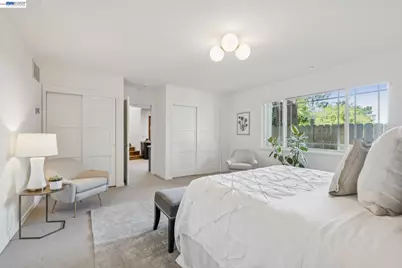 6427 Ascot Dr, Oakland, CA 94611 - Photo 43