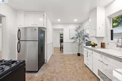 1942 6th St, Concord, CA 94519 - Photo 11