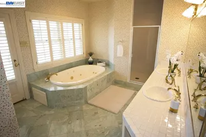 4 Deer Oaks Dr, Pleasanton, CA 94588 - Photo 21