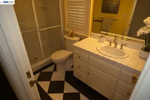 4 Deer Oaks Dr, Pleasanton, CA 94588 - Photo 17