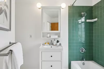 3113 Shattuck Ave #5, Berkeley, CA 94705 - Photo 23