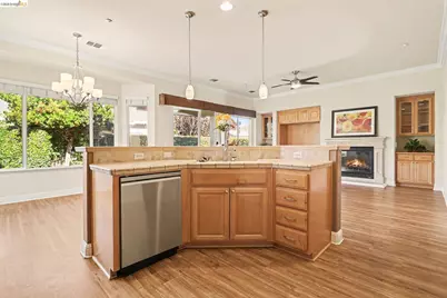547 Quindell Way, Brentwood, CA 94513 - Photo 7