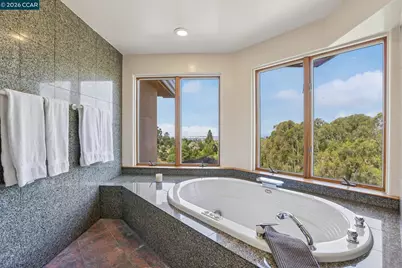 3906 Arbutus Ct, Hayward, CA 94542 - Photo 41