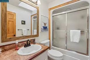 3906 Arbutus Ct, Hayward, CA 94542 - Photo 49