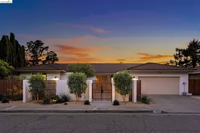 10592 Englewood Dr, Oakland, CA 94605 - Photo 1
