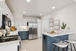 557 Hiller Dr, Oakland, CA 94618 - Photo 23