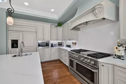 5698 La Seyne Pl, San Jose, CA 95138 - Photo 17