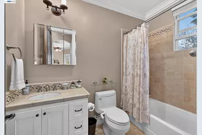5698 La Seyne Pl, San Jose, CA 95138 - Photo 49