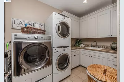 5698 La Seyne Pl, San Jose, CA 95138 - Photo 67