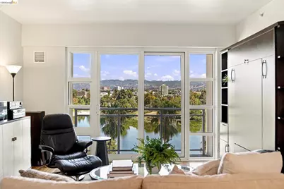 1 Lakeside Dr #607, Oakland, CA 94612 - Photo 5