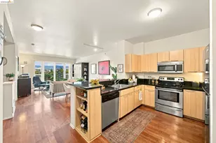 1 Lakeside Dr, Oakland, CA 94612 - Photo 9