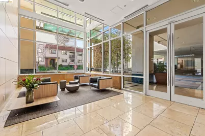 1 Lakeside Dr #607, Oakland, CA 94612 - Photo 27