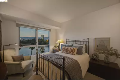 1 Lakeside Dr #607, Oakland, CA 94612 - Photo 23