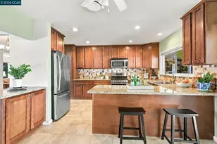 1211 Orange St, Concord, CA 94518 - Photo 9