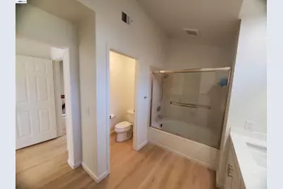 7432 Oxford Cir, Dublin, CA 94568 - Photo 25