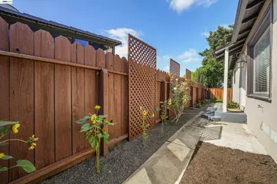 31967 Albany St, Hayward, CA 94544 - Photo 31