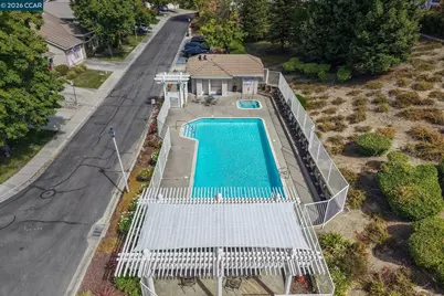 220 Promenade Ln, Danville, CA 94506 - Photo 45