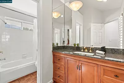 220 Promenade Ln, Danville, CA 94506 - Photo 9