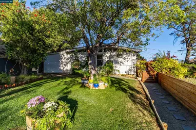 341 Paloma Ct, Martinez, CA 94553 - Photo 35