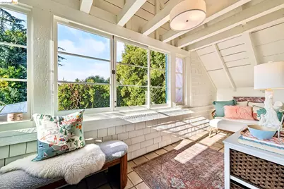 2319 Woolsey St, Berkeley, CA 94705 - Photo 35