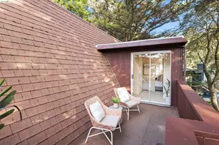 6760 Moore Dr, Oakland, CA 94611 - Photo 23