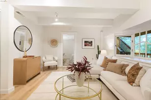 6760 Moore Dr, Oakland, CA 94611 - Photo 33