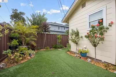 104 Cypress St, Alameda, CA 94501 - Photo 43