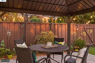 104 Cypress St, Alameda, CA 94501 - Photo 3