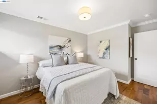 104 Cypress St, Alameda, CA 94501 - Photo 29