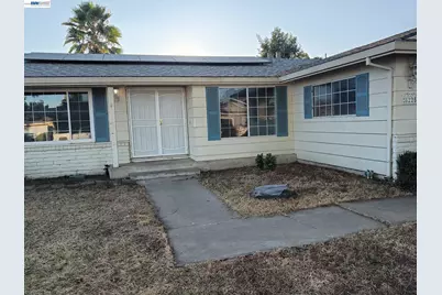 8225 Saratoga Way, Stockton, CA 95209 - Photo 1