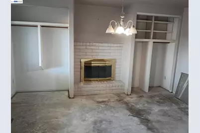 8225 Saratoga Way, Stockton, CA 95209 - Photo 3