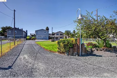3274 Stone Rd, Bethel Island, CA 94511 - Photo 11