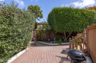 913 Monterey Cir, Monterey, CA 93940 - Photo 45