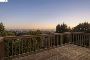 8011 Sunkist Dr, Oakland, CA 94605 - Photo 35