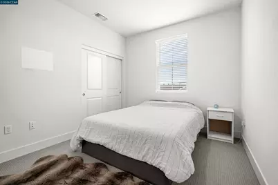 2214 Daimler St, Lathrop, CA 95330 - Photo 19