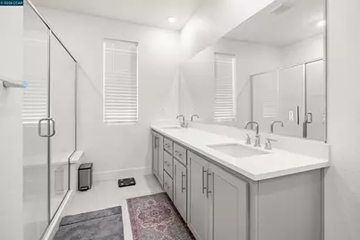 2214 Daimler St, Lathrop, CA 95330 - Photo 15