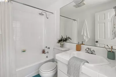 1200 Westview Dr, Berkeley, CA 94705 - Photo 53