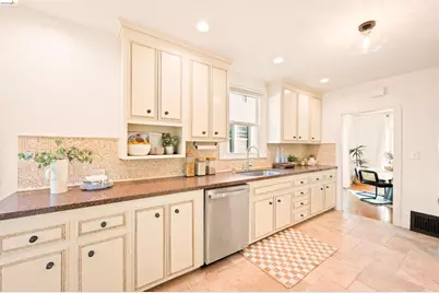 4722 Meldon Ave, Oakland, CA 94619 - Photo 29