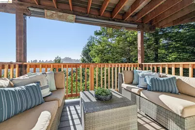 35 Bay Forest Ct, Oakland, CA 94611 - Photo 57
