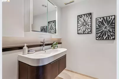 35 Bay Forest Ct, Oakland, CA 94611 - Photo 51