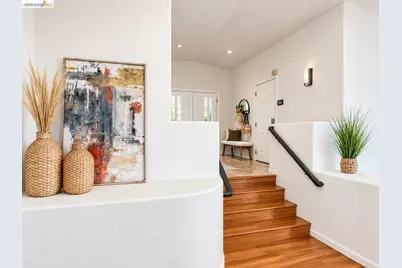 35 Bay Forest Ct, Oakland, CA 94611 - Photo 21