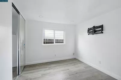 2036 Seward Dr, Pittsburg, CA 94565 - Photo 21
