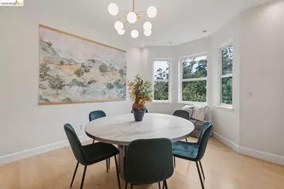 6375 Longcroft Dr, Oakland, CA 94611 - Photo 11