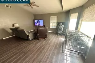 200 Stonybrook Dr, Ione, CA 95640 - Photo 5