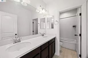 255 Bella Serata Ave, Mountain House, CA 95391 - Photo 29