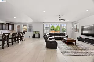 255 Bella Serata Ave, Mountain House, CA 95391 - Photo 15