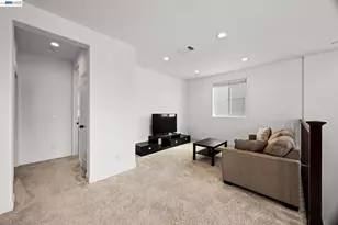 255 Bella Serata Ave, Mountain House, CA 95391 - Photo 25