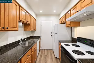 1416 Del Rio Cir, Concord, CA 94518 - Photo 9