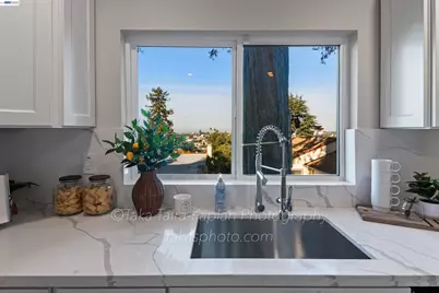 4621 Kaphan Ave, Oakland, CA 94619 - Photo 31